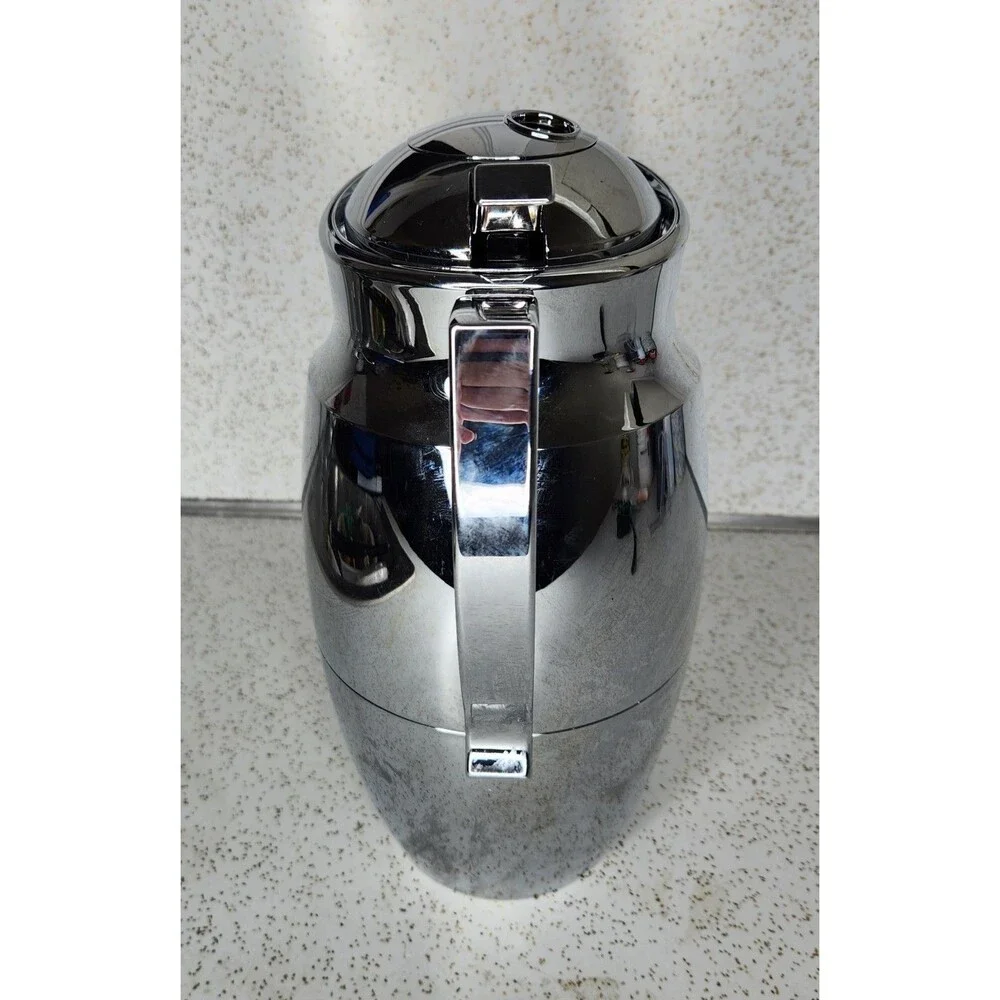 PAMPERED CHEF 42 Oz Chrome Finish Carafe Thermal Glass Liner Hot or Cold